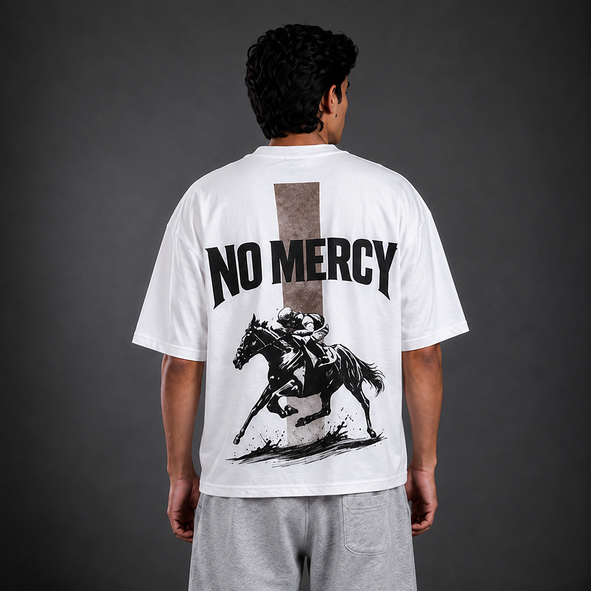 NO MERCY OVERSIZED T-SHIRT