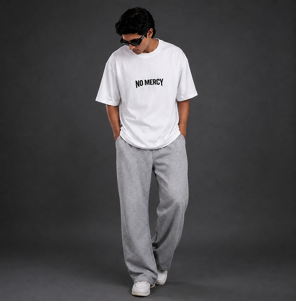 NO MERCY OVERSIZED T-SHIRT