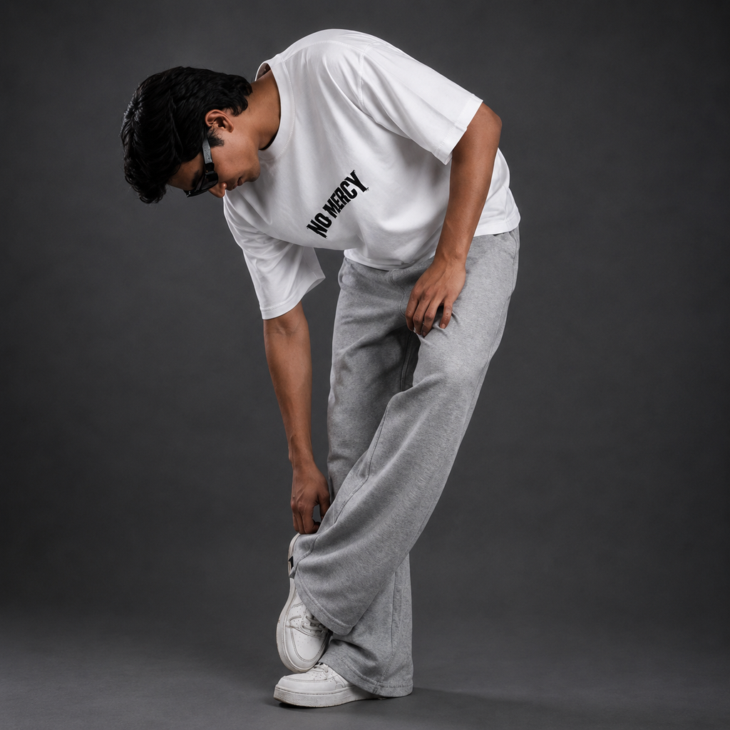 NO MERCY OVERSIZED T-SHIRT